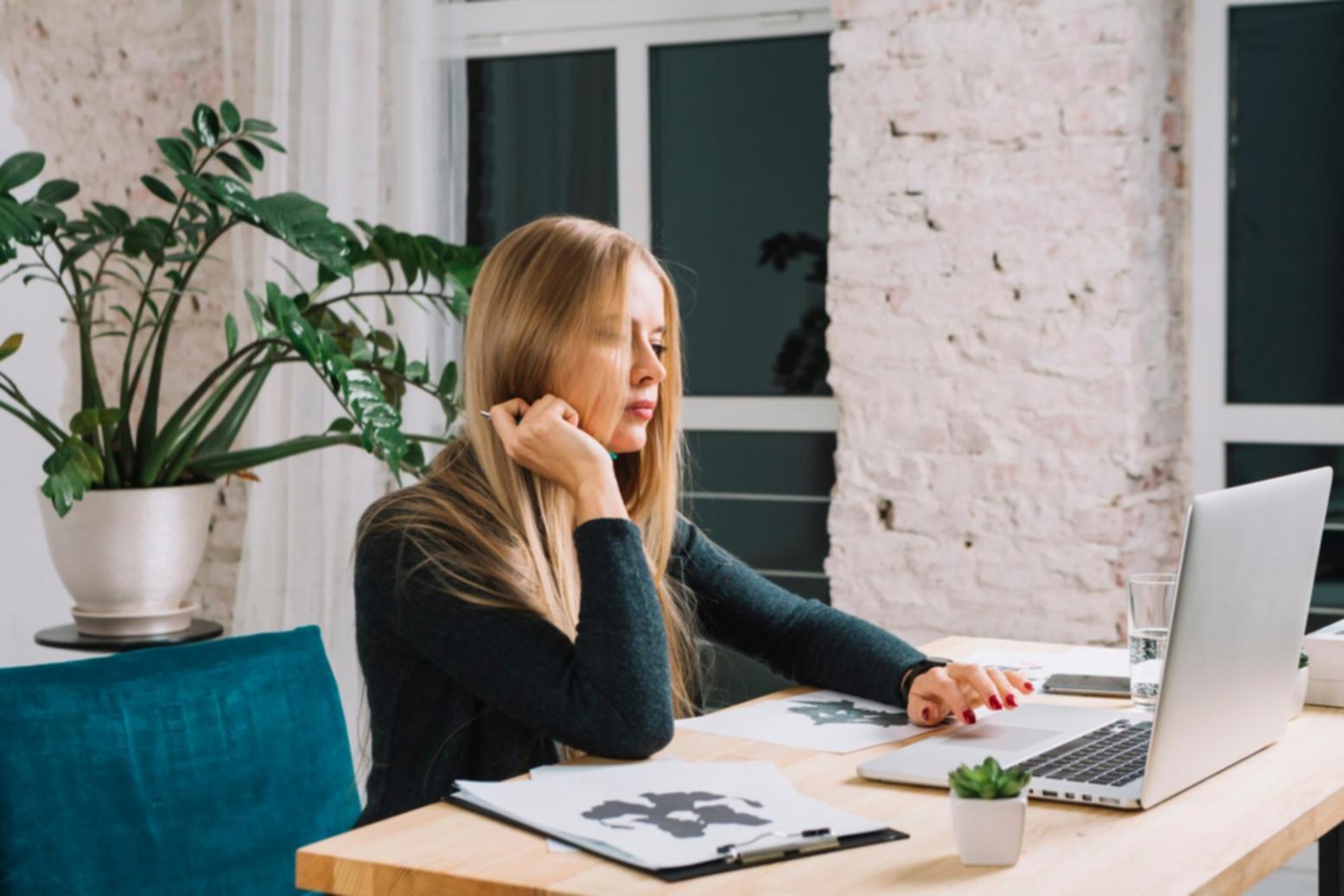 Professional financial education workspace